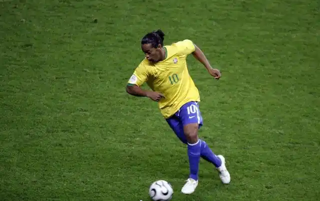 试图改写比 试图改写比