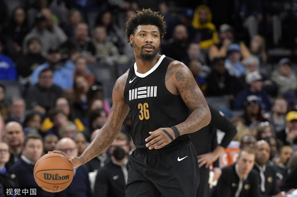 洛卡特利的 洛卡特利的