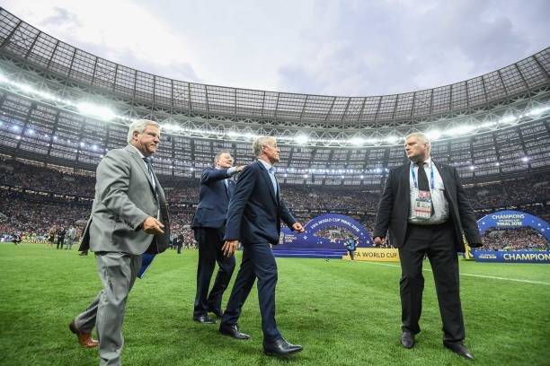 年积极参与 年积极参与